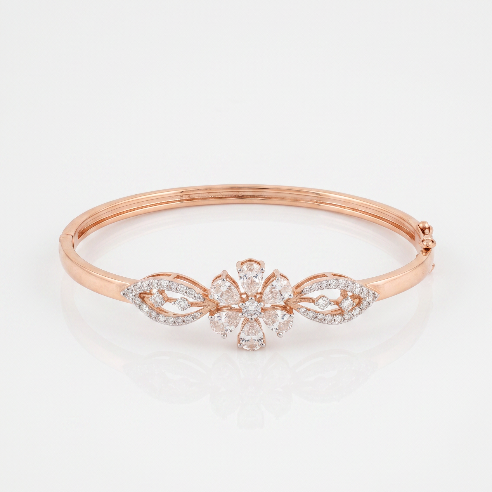 Blossom Pear-Cut Lab-Grown Diamond Bracelet