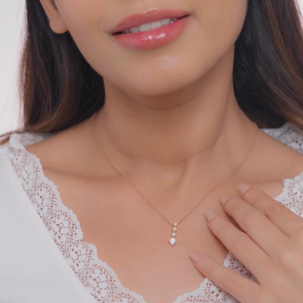 Femina Diamond Pendant