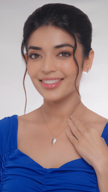 Zora Diamond Pendant