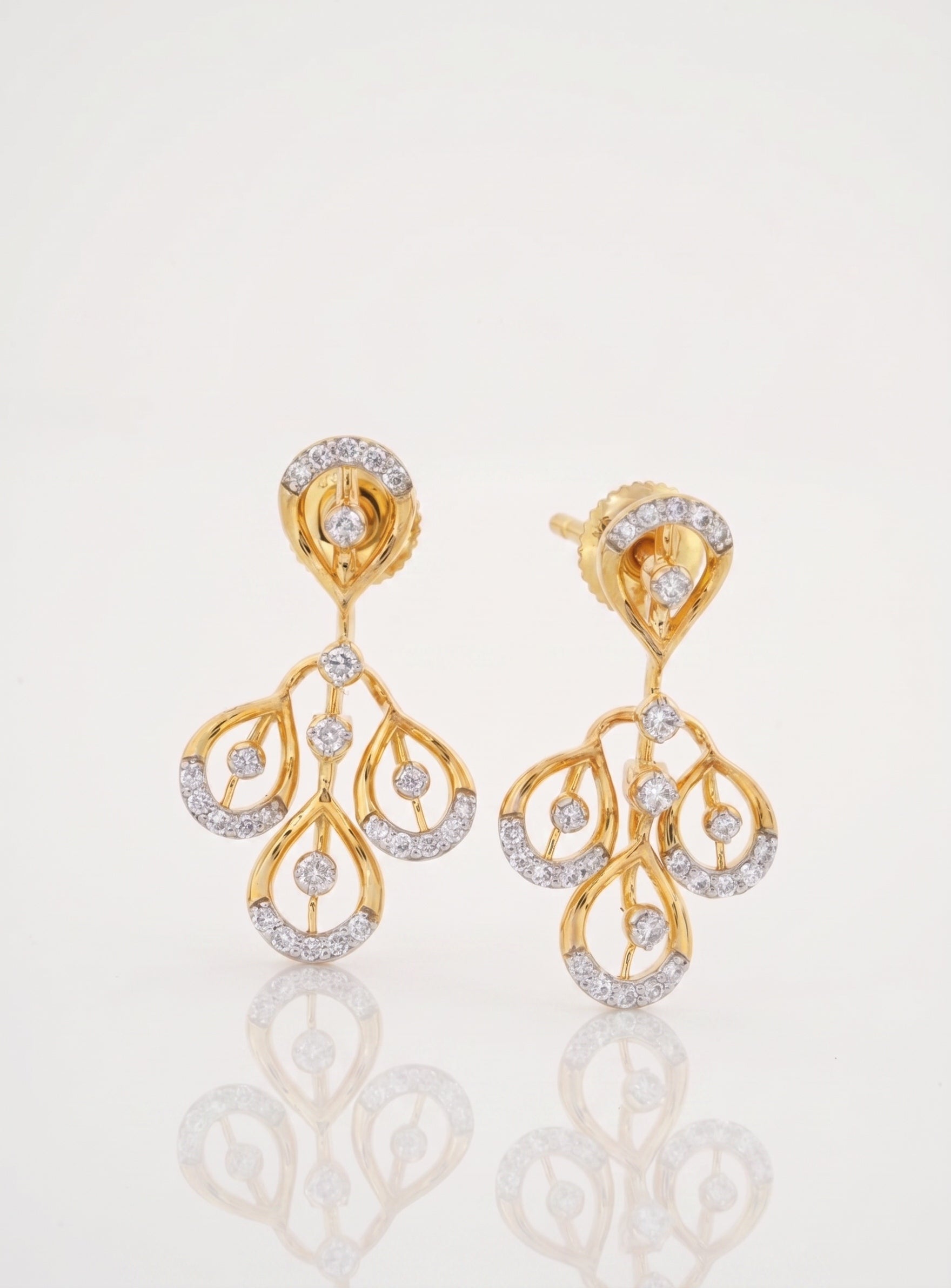 Mayurphia 9KT Gold Diamond Chandelier Drop Earrings
