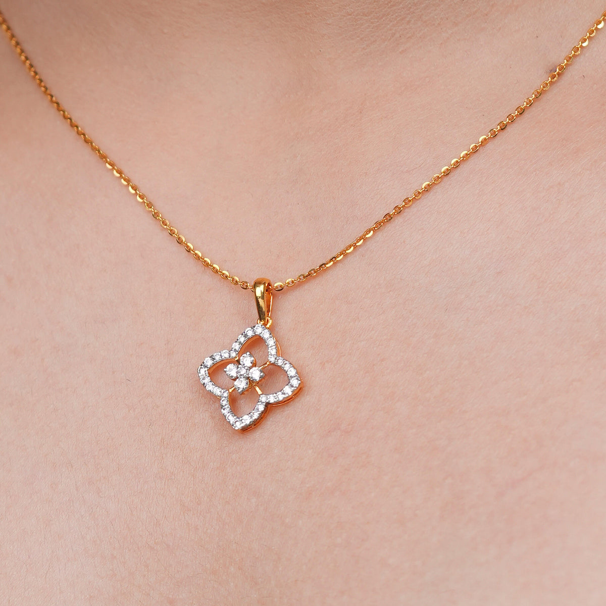 Divya Diamond Pendant – product image 1