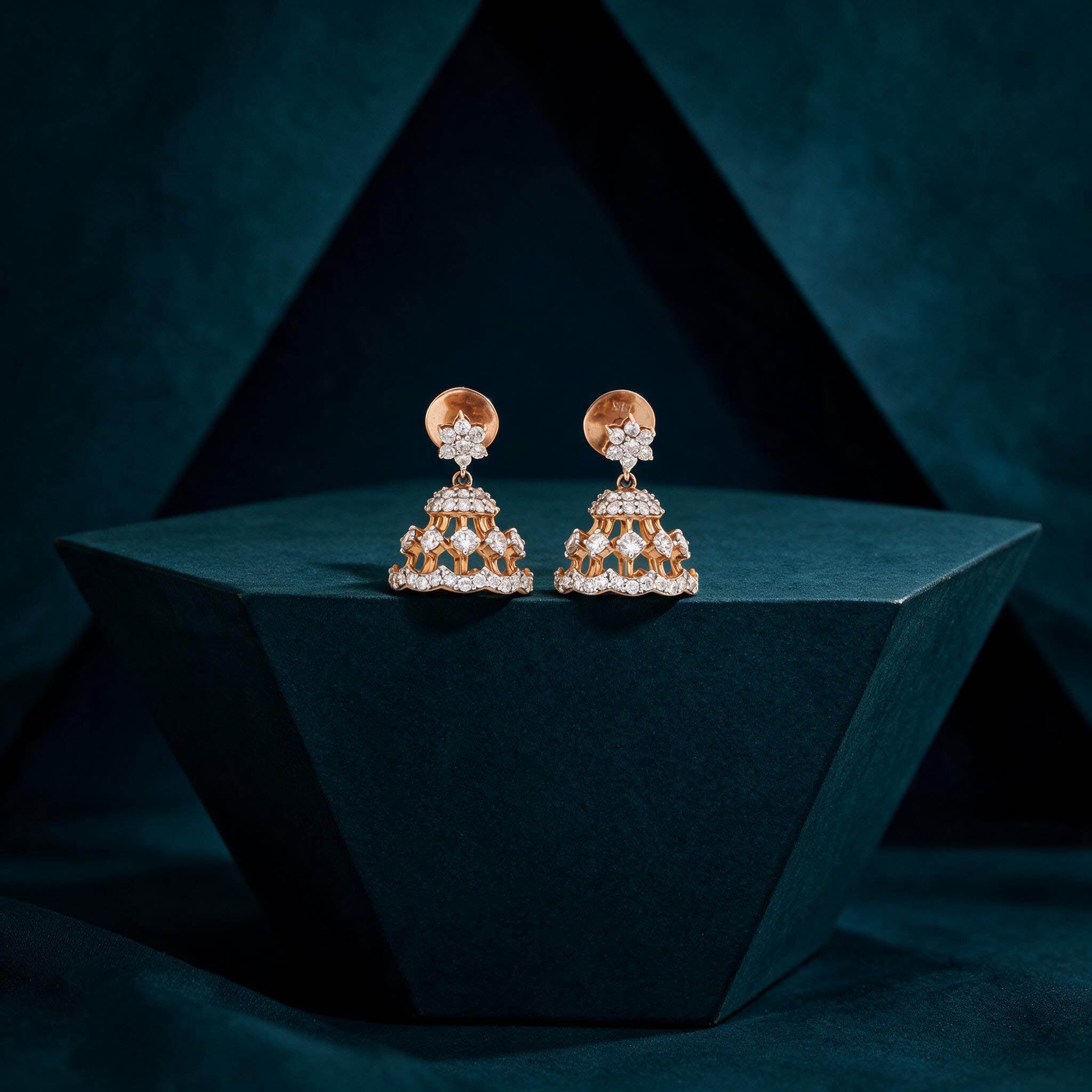 Mandapa Diamond Jhumka Earrings
