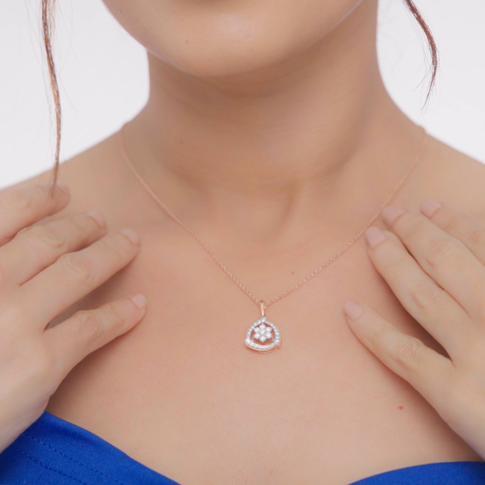 Ann Diamond Pendant