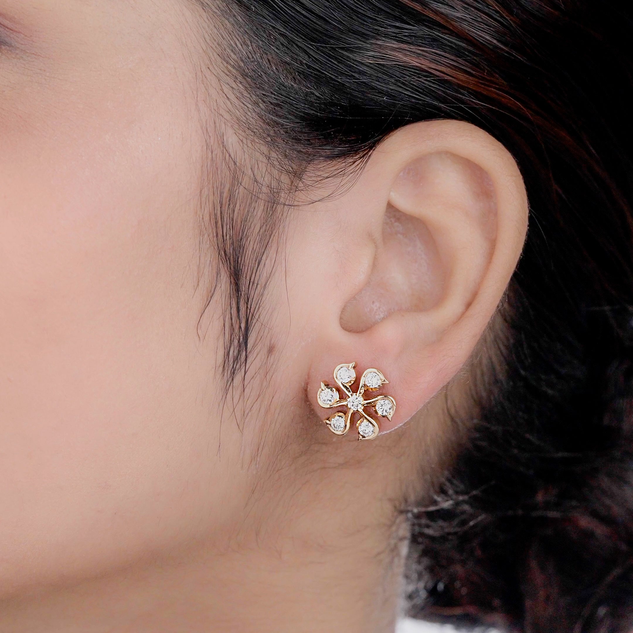 Indira Diamond Earring