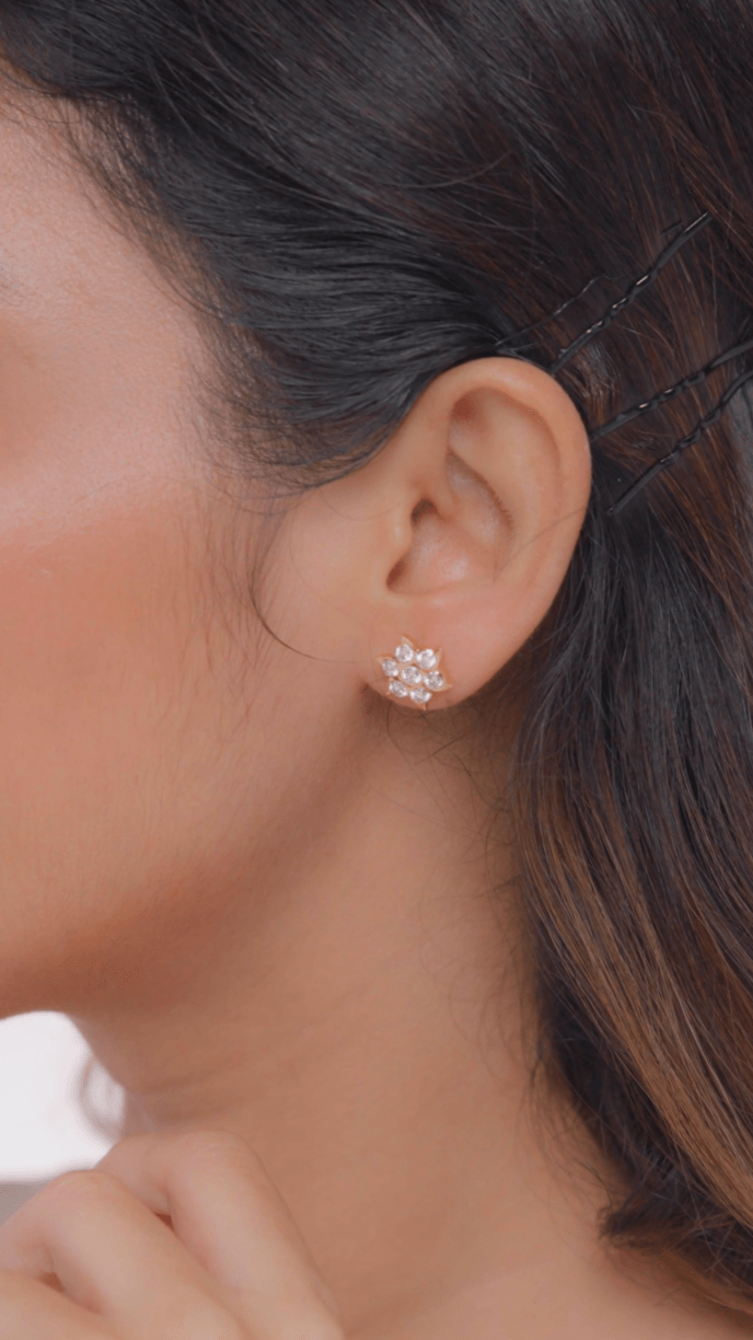 7 Kallu Thodu Diamond Earring