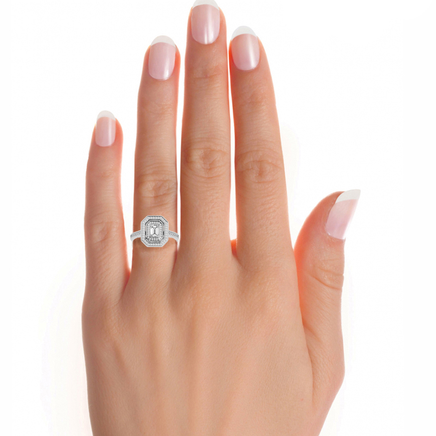 Paola Diamond Halo Ring