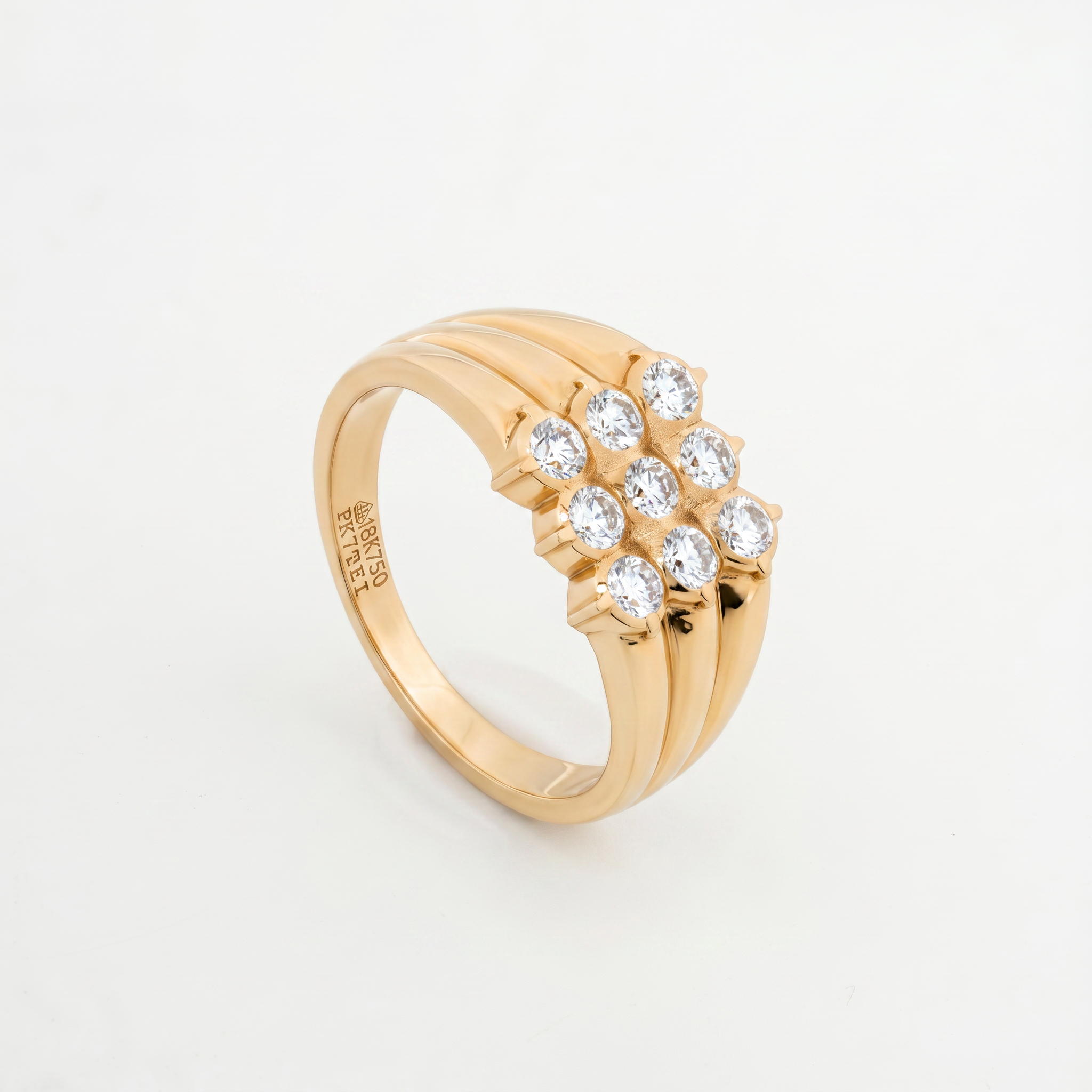 Round Brilliant Diamond Grid Cluster Ring