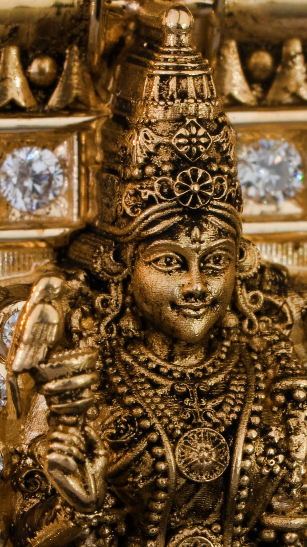 Meenakshi Diamond Pendant